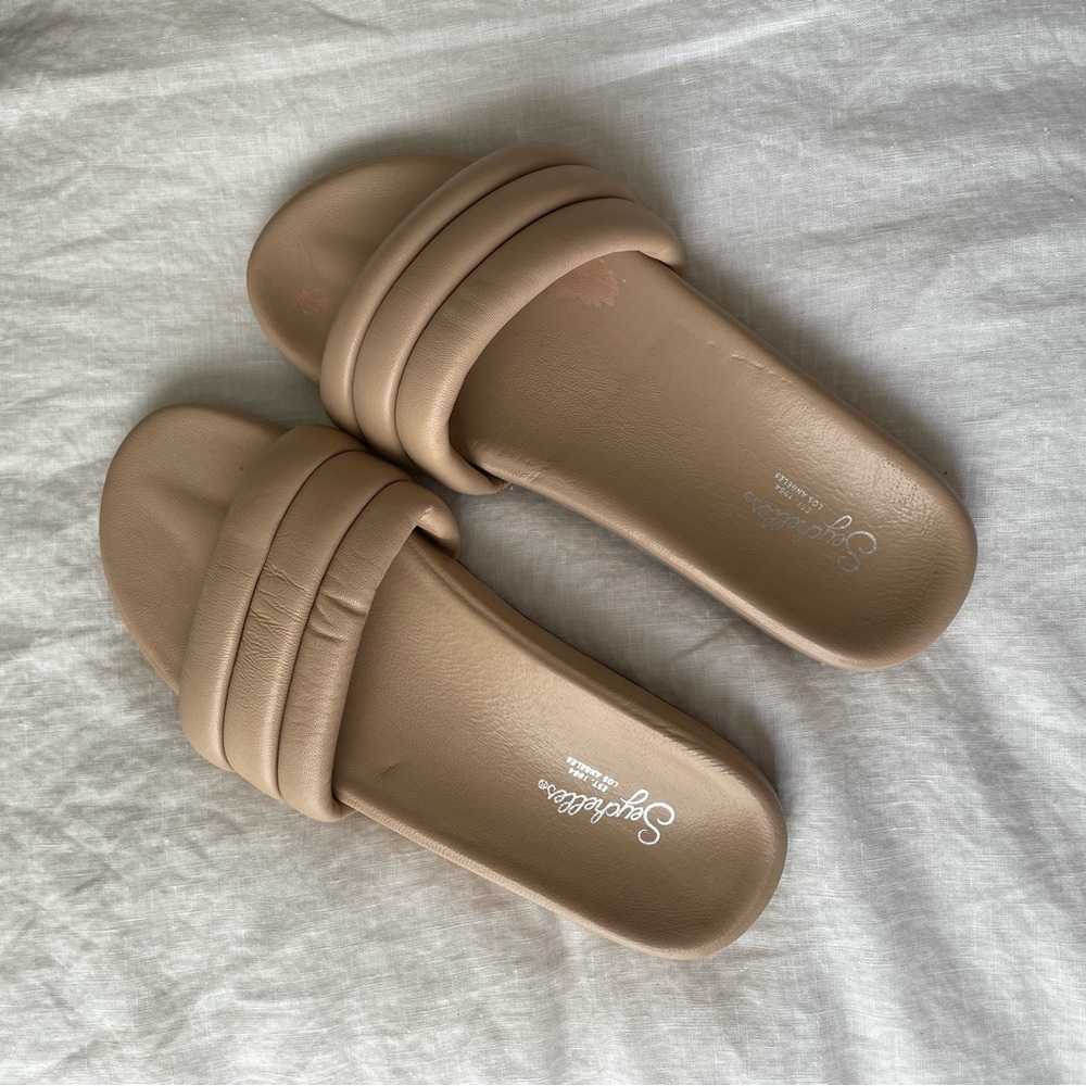 Seychelles Low Key Slides